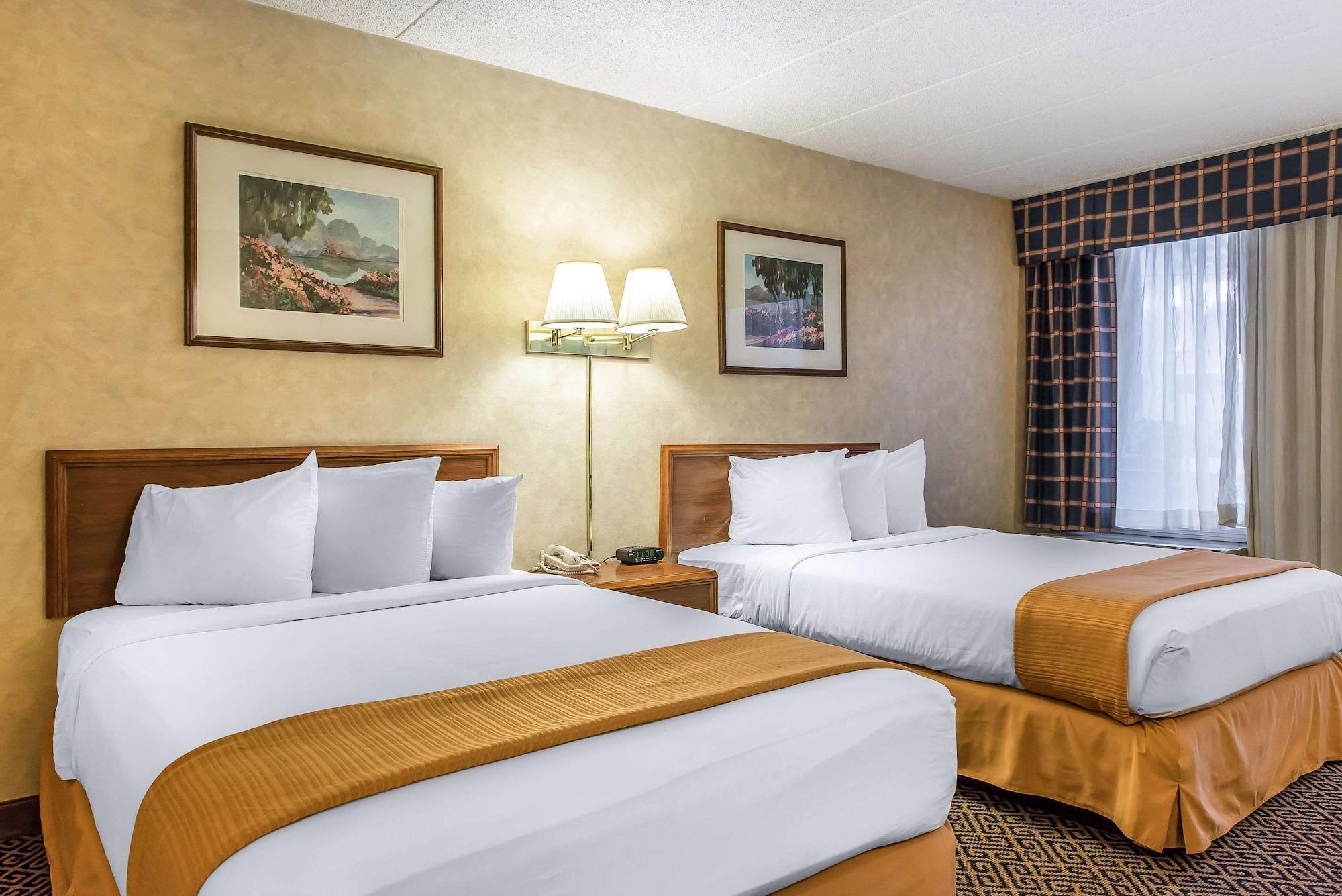 Quality Inn And Conference Center Springfield Exteriör bild