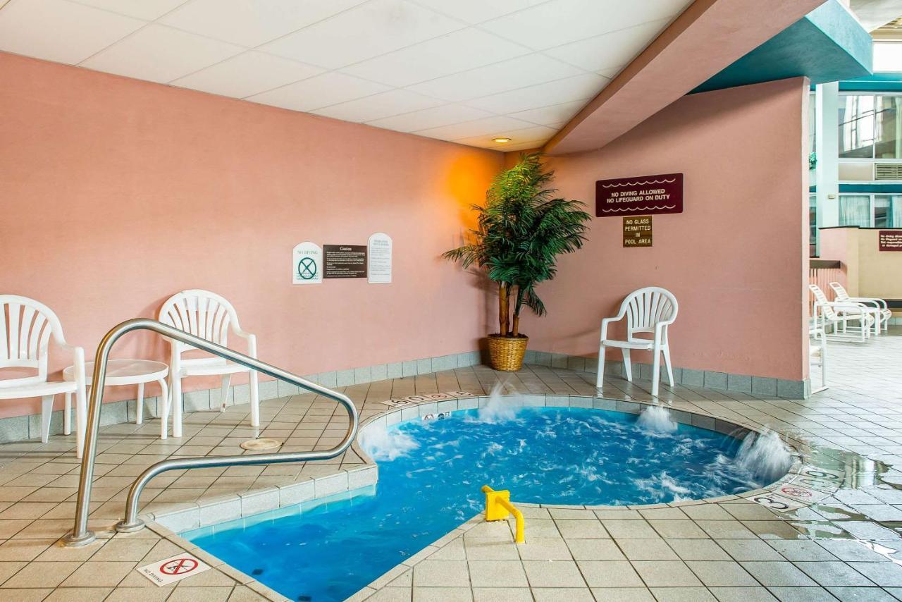 Quality Inn And Conference Center Springfield Exteriör bild